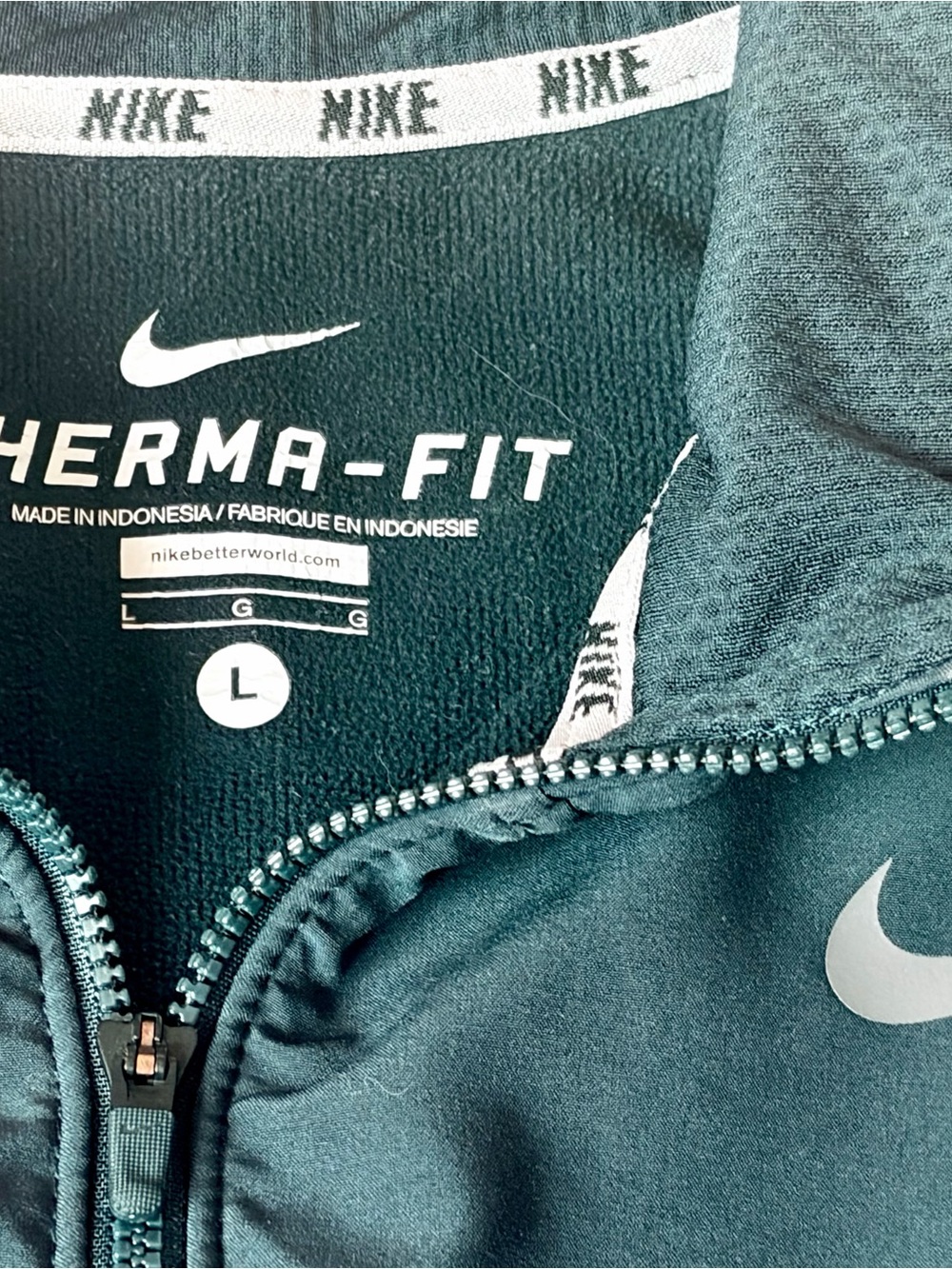 Nike✔️Quarter-Zip Performance Pullover🌨️ - Picture 3 of 6